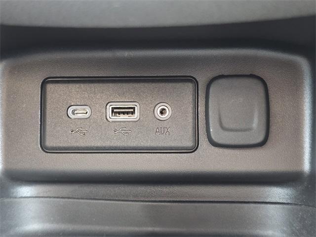 used 2023 Chevrolet Equinox car, priced at $22,500