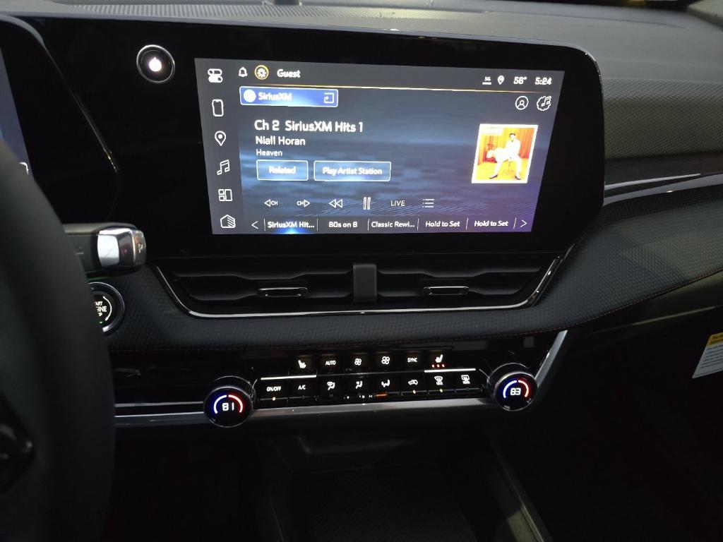 new 2026 Chevrolet Equinox car, priced at $33,215