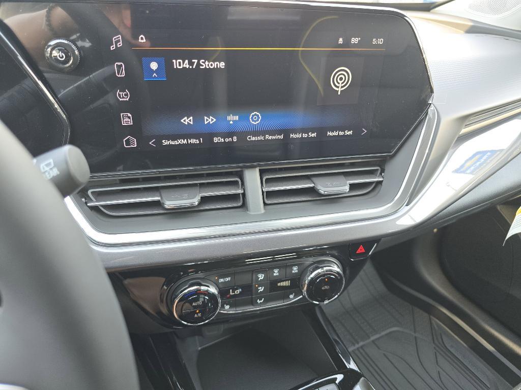 new 2025 Chevrolet Trax car, priced at $25,394