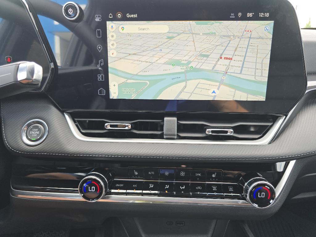new 2026 Chevrolet Equinox car, priced at $31,326