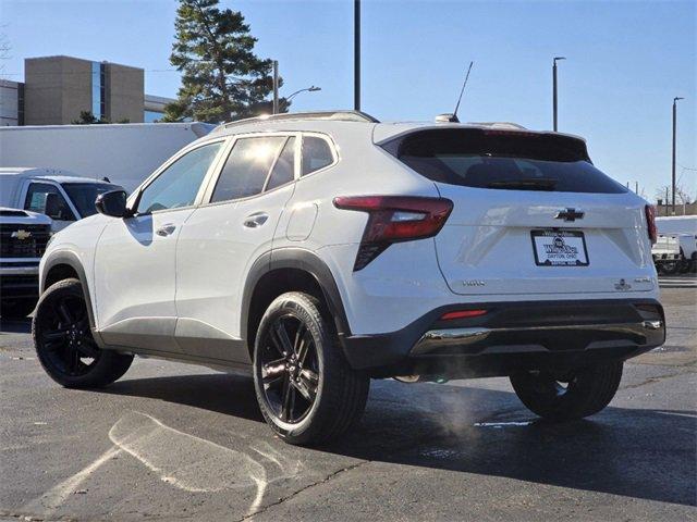 new 2025 Chevrolet Trax car, priced at $25,382