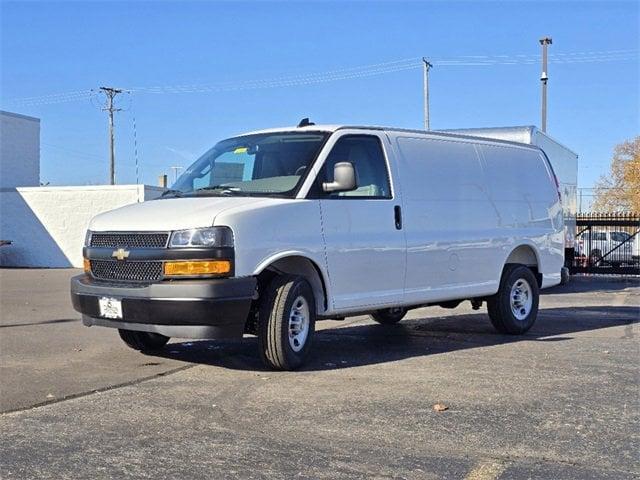 new 2025 Chevrolet Express 3500 car, priced at $50,465