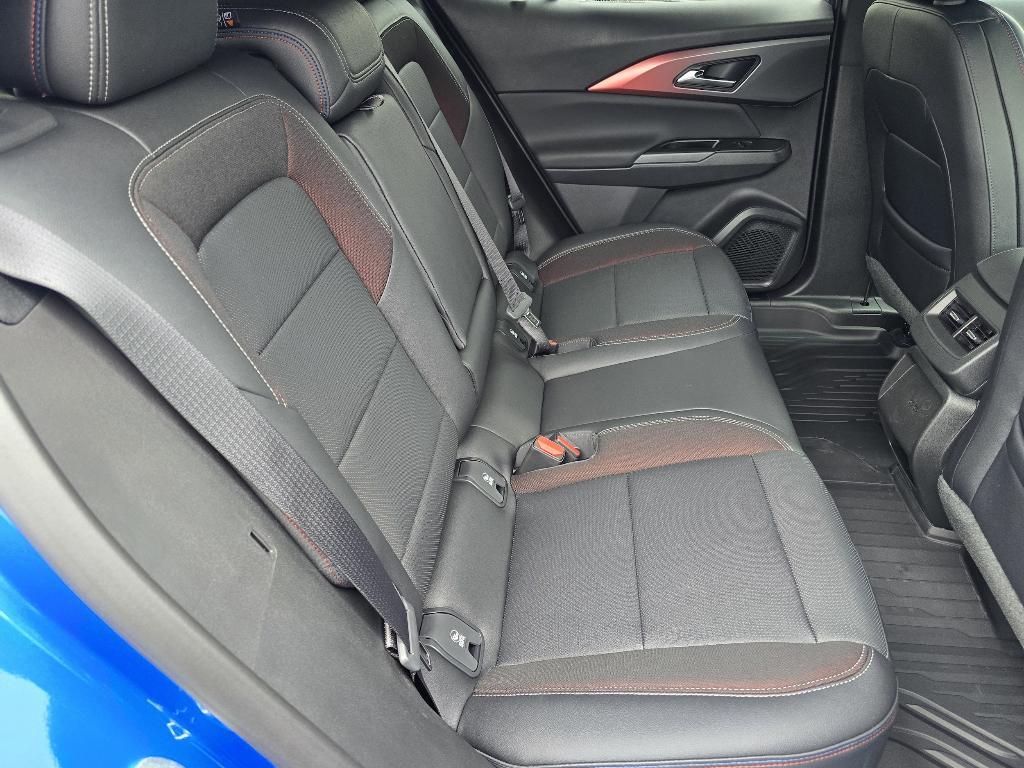 new 2025 Chevrolet Equinox EV car, priced at $43,654