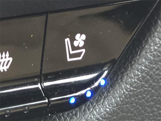 used 2020 Chevrolet Blazer car, priced at $26,000