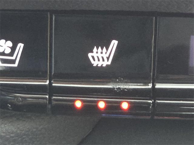 used 2020 Chevrolet Blazer car, priced at $26,000