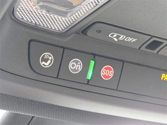 used 2022 Chevrolet Traverse car, priced at $26,900