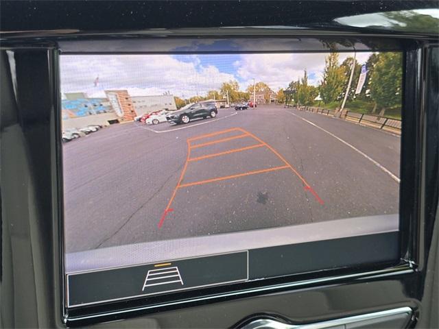 used 2022 Chevrolet Traverse car, priced at $26,900