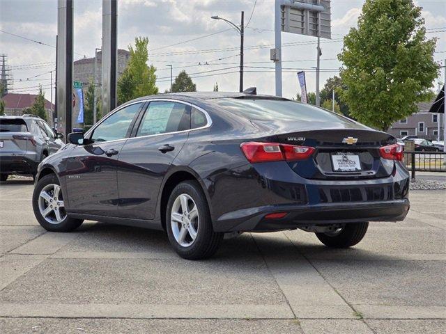 new 2025 Chevrolet Malibu car, priced at $25,915