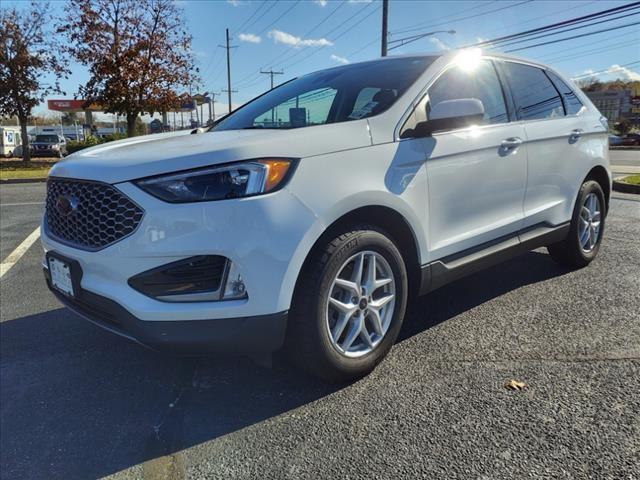 used 2024 Ford Edge car, priced at $35,800