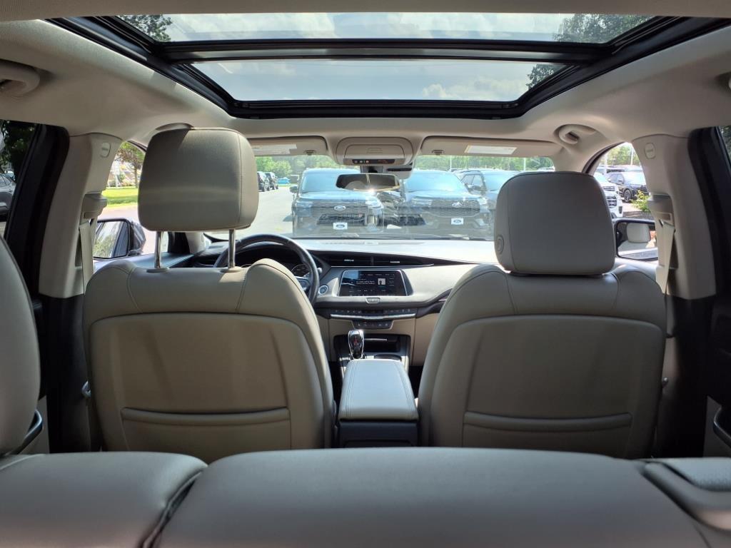 used 2021 Cadillac XT4 car, priced at $26,210