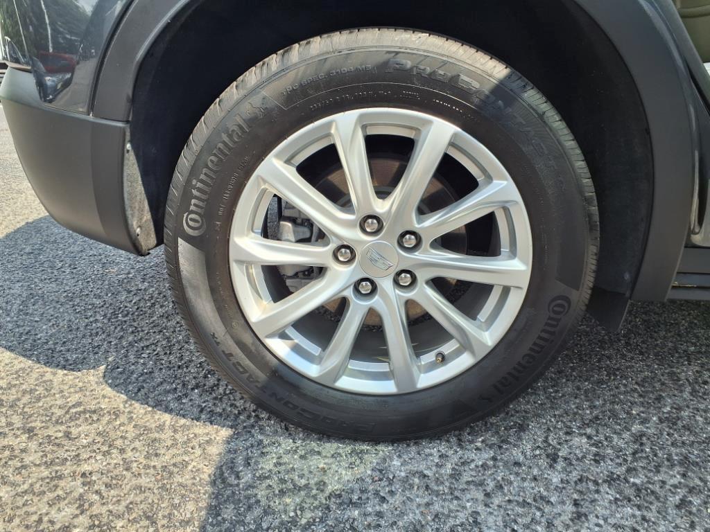 used 2021 Cadillac XT4 car, priced at $26,210