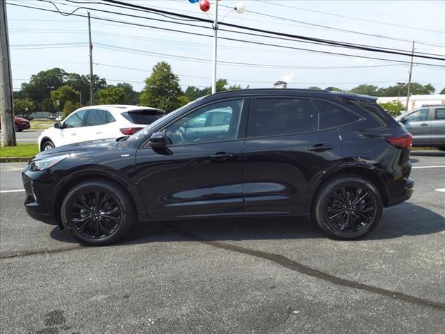 used 2023 Ford Escape car, priced at $32,900