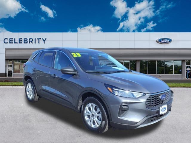 used 2023 Ford Escape car, priced at $25,500