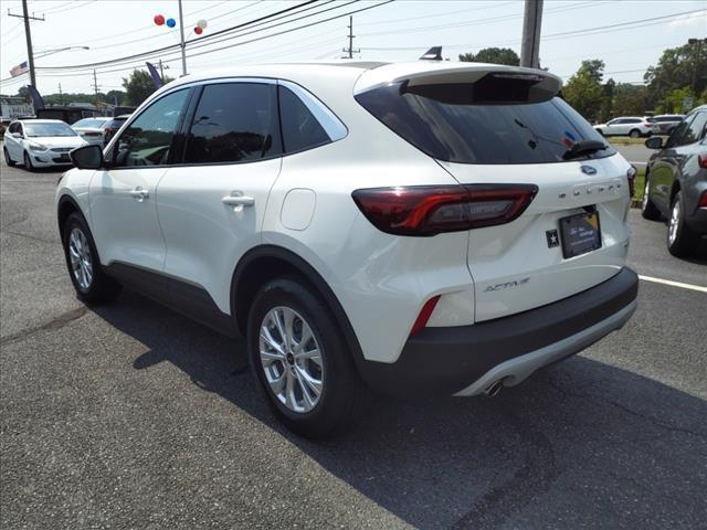 used 2023 Ford Escape car, priced at $27,000