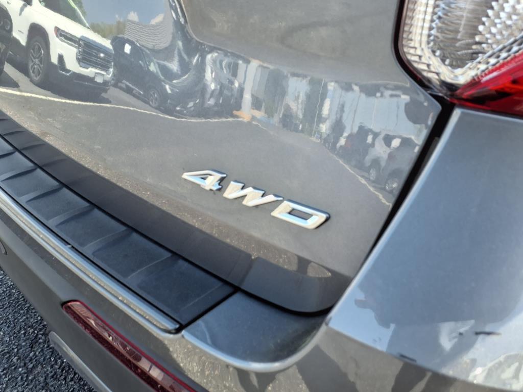 used 2024 Ford Explorer car, priced at $40,995