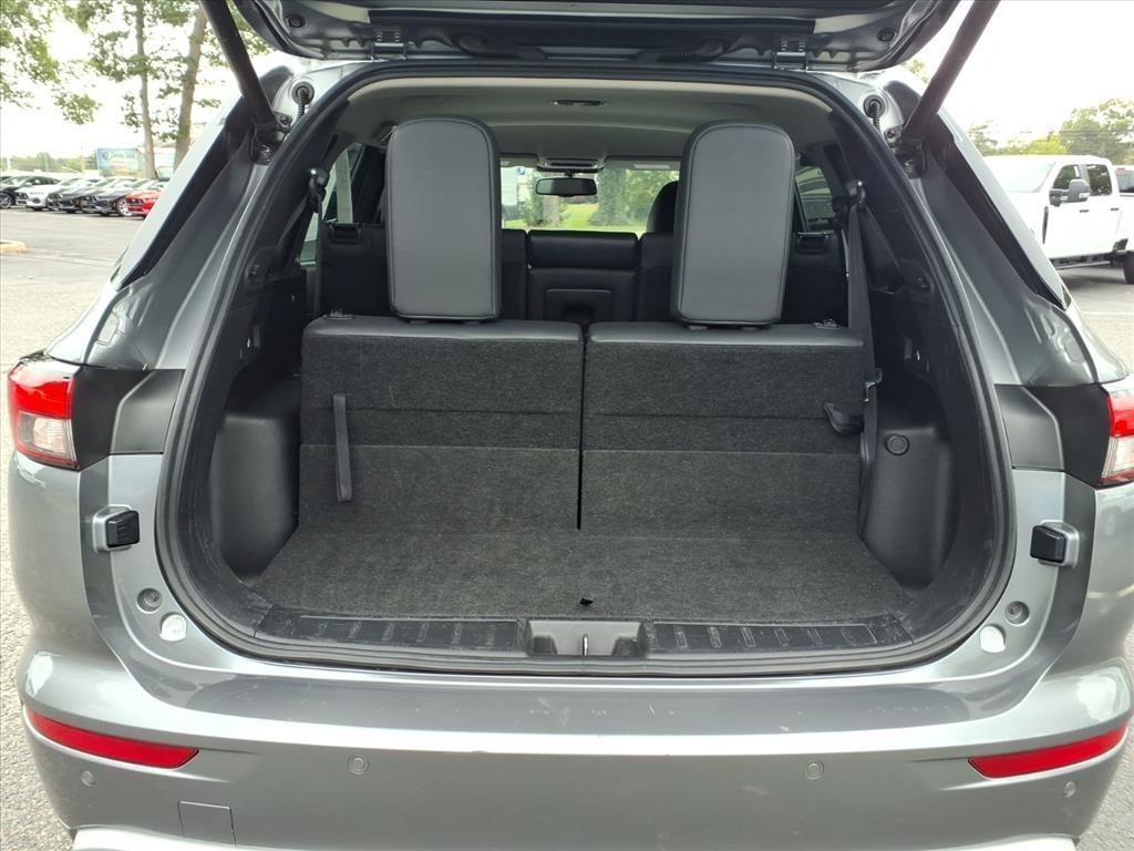 used 2022 Mitsubishi Outlander car, priced at $24,500