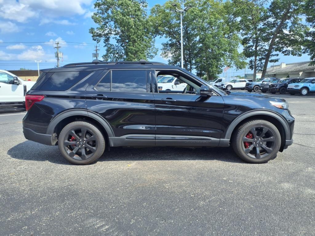 new 2023 Ford Explorer car, priced at $55,900