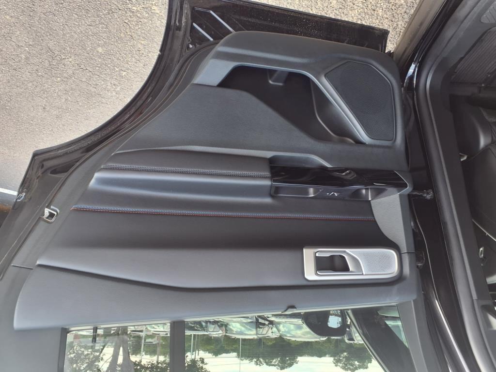new 2023 Ford Explorer car, priced at $55,900