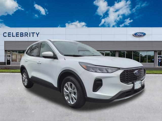 used 2023 Ford Escape car, priced at $28,000