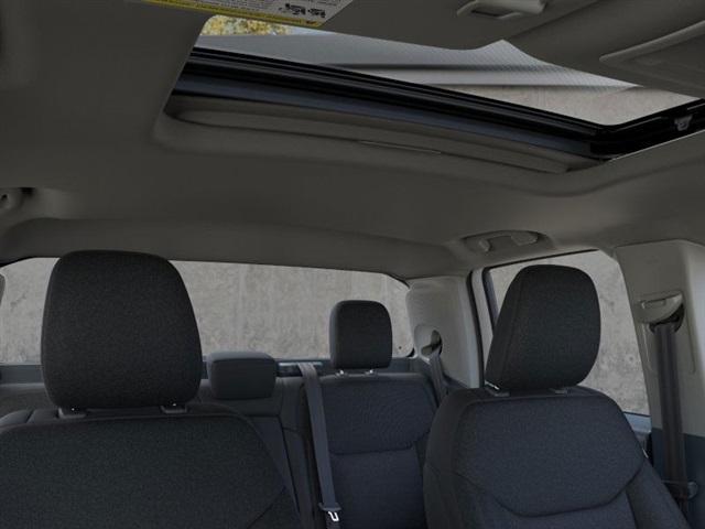 new 2025 Ford Maverick car, priced at $32,535
