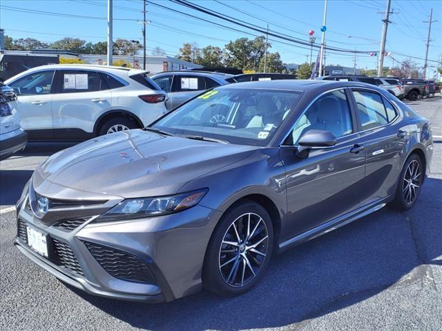 used 2022 Toyota Camry Hybrid car, priced at $23,000