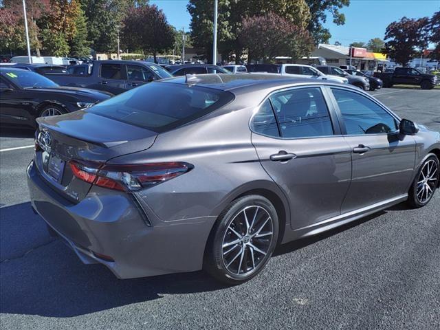 used 2022 Toyota Camry Hybrid car, priced at $23,000