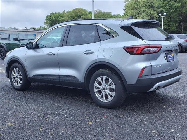 used 2023 Ford Escape car, priced at $30,500