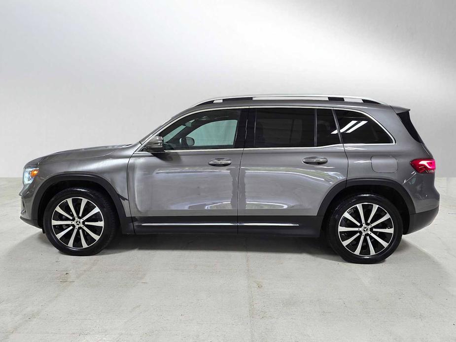 used 2022 Mercedes-Benz GLB 250 car, priced at $32,269