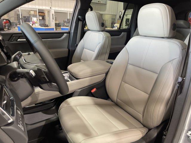 new 2025 GMC Acadia car, priced at $50,670
