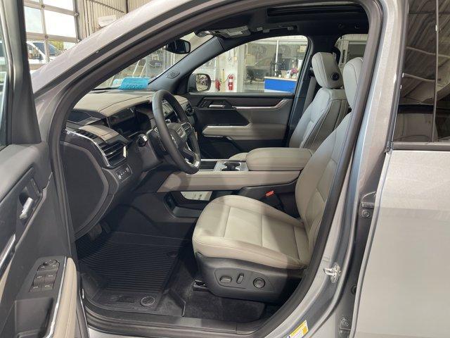 new 2025 GMC Acadia car, priced at $50,670