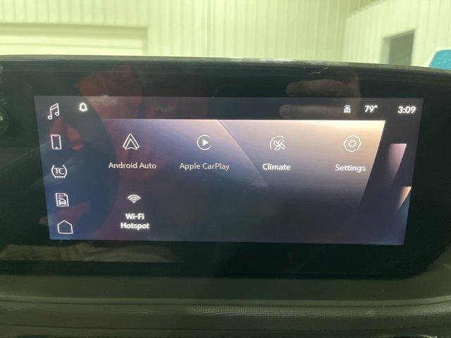 new 2025 Buick Envista car, priced at $27,280