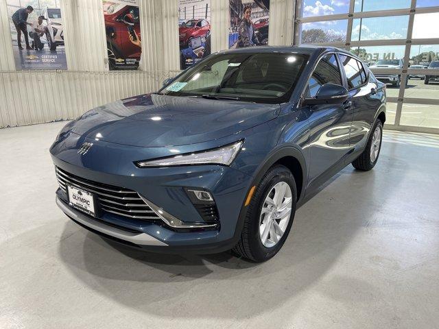 new 2025 Buick Envista car, priced at $27,280