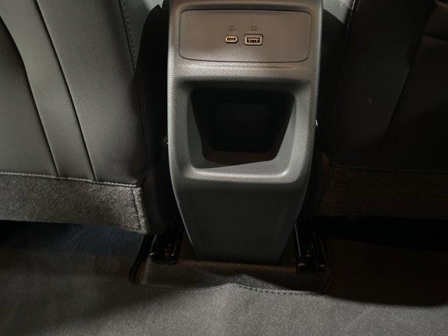 new 2025 Buick Envista car, priced at $27,280