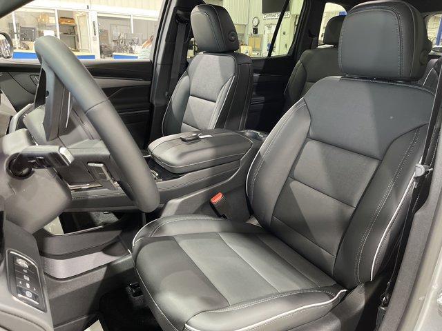 new 2025 Buick Enclave car, priced at $44,204