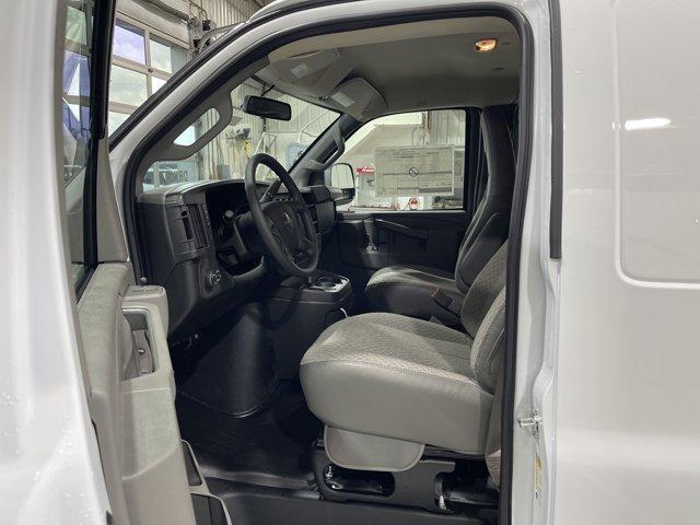 new 2025 GMC Savana 2500 car, priced at $45,070