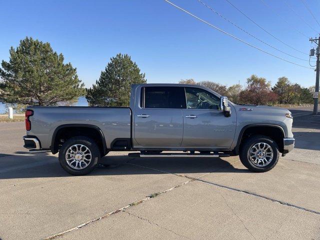 new 2025 Chevrolet Silverado 2500 car