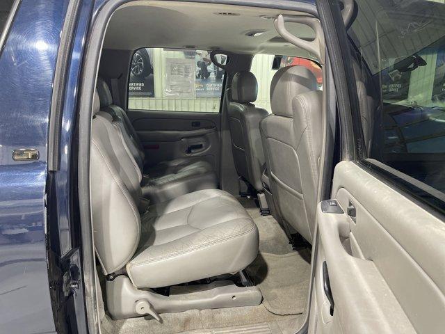 used 2004 Chevrolet Suburban car, priced at $9,991