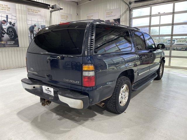 used 2004 Chevrolet Suburban car, priced at $9,991