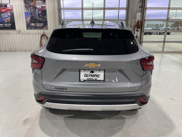 new 2025 Chevrolet Trax car, priced at $26,135