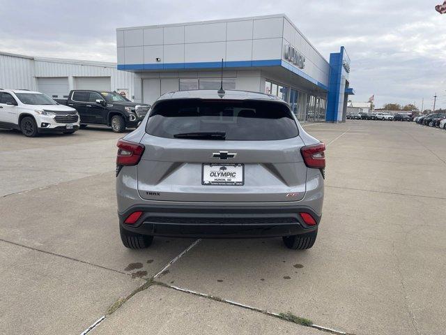 new 2025 Chevrolet Trax car