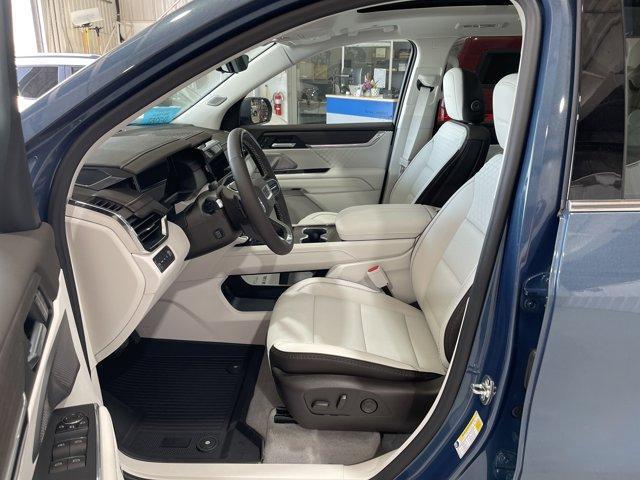 new 2025 GMC Acadia car, priced at $62,610