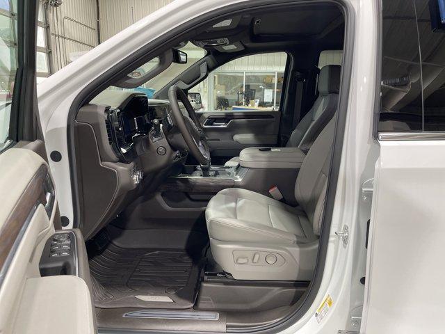 new 2025 GMC Sierra 1500 car, priced at $65,992