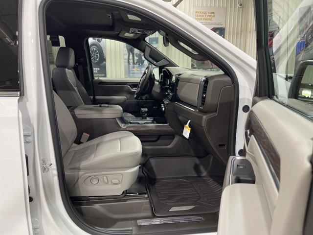 new 2025 GMC Sierra 1500 car, priced at $65,992