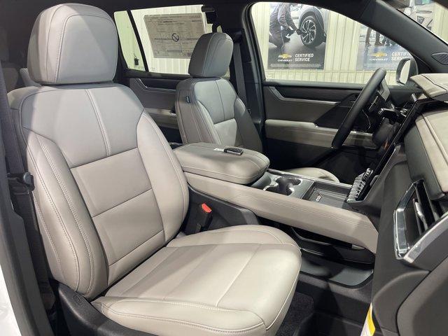 new 2025 GMC Acadia car, priced at $50,998