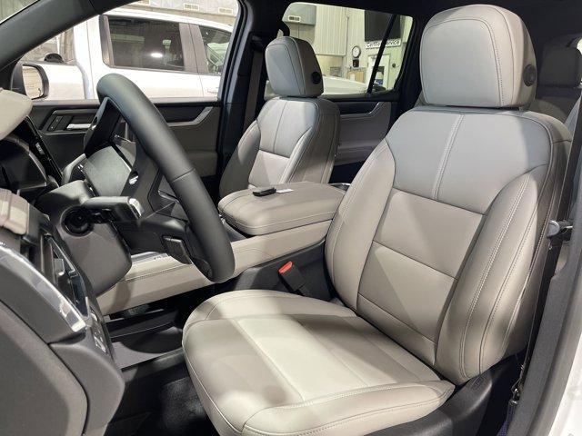 new 2025 GMC Acadia car, priced at $50,998