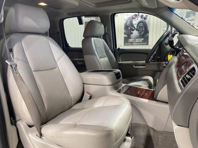 used 2014 Chevrolet Suburban car, priced at $17,501