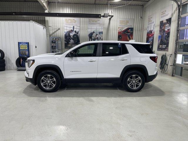new 2026 GMC Terrain car, priced at $33,895