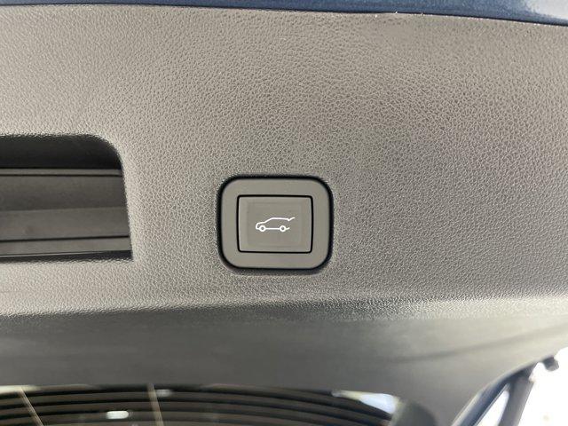 new 2026 Chevrolet Traverse car, priced at $54,340
