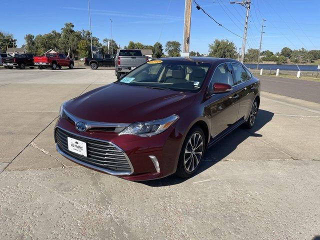 used 2018 Toyota Avalon Hybrid car, priced at $24,875