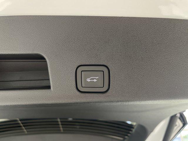 new 2025 Buick Enclave car, priced at $48,630